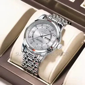 Dial Window Material Type: Hardlex