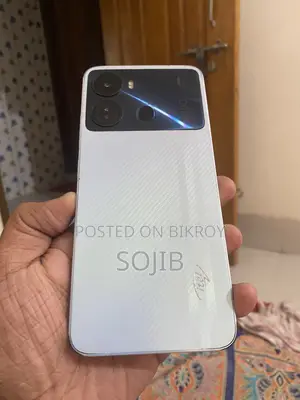 Itel P40 32 GB White