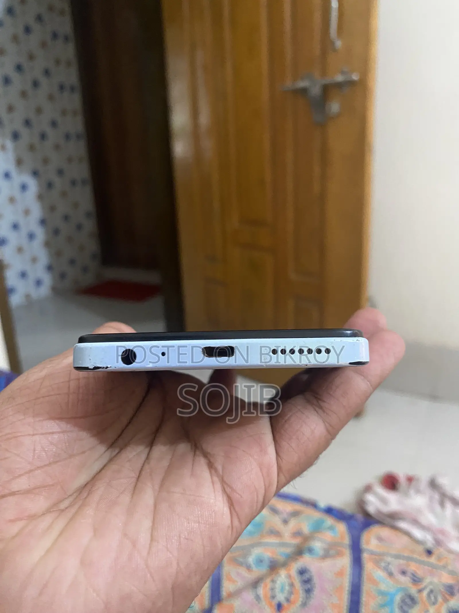 Itel P40 32 GB White