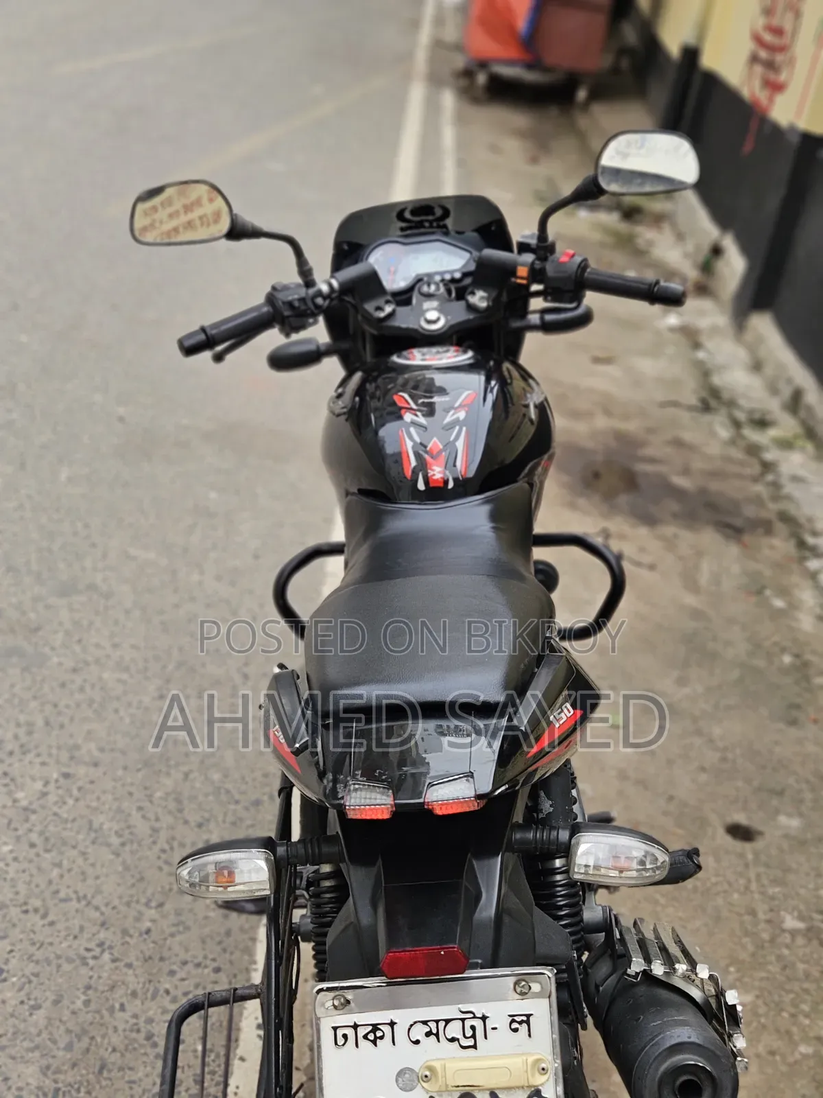 বাজাজ পালসার ১৫০ ২০২১ ব্ল্যাক