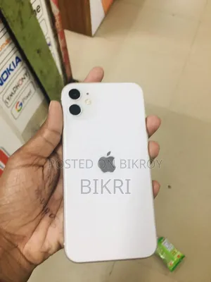 Apple iPhone 11 64 GB White