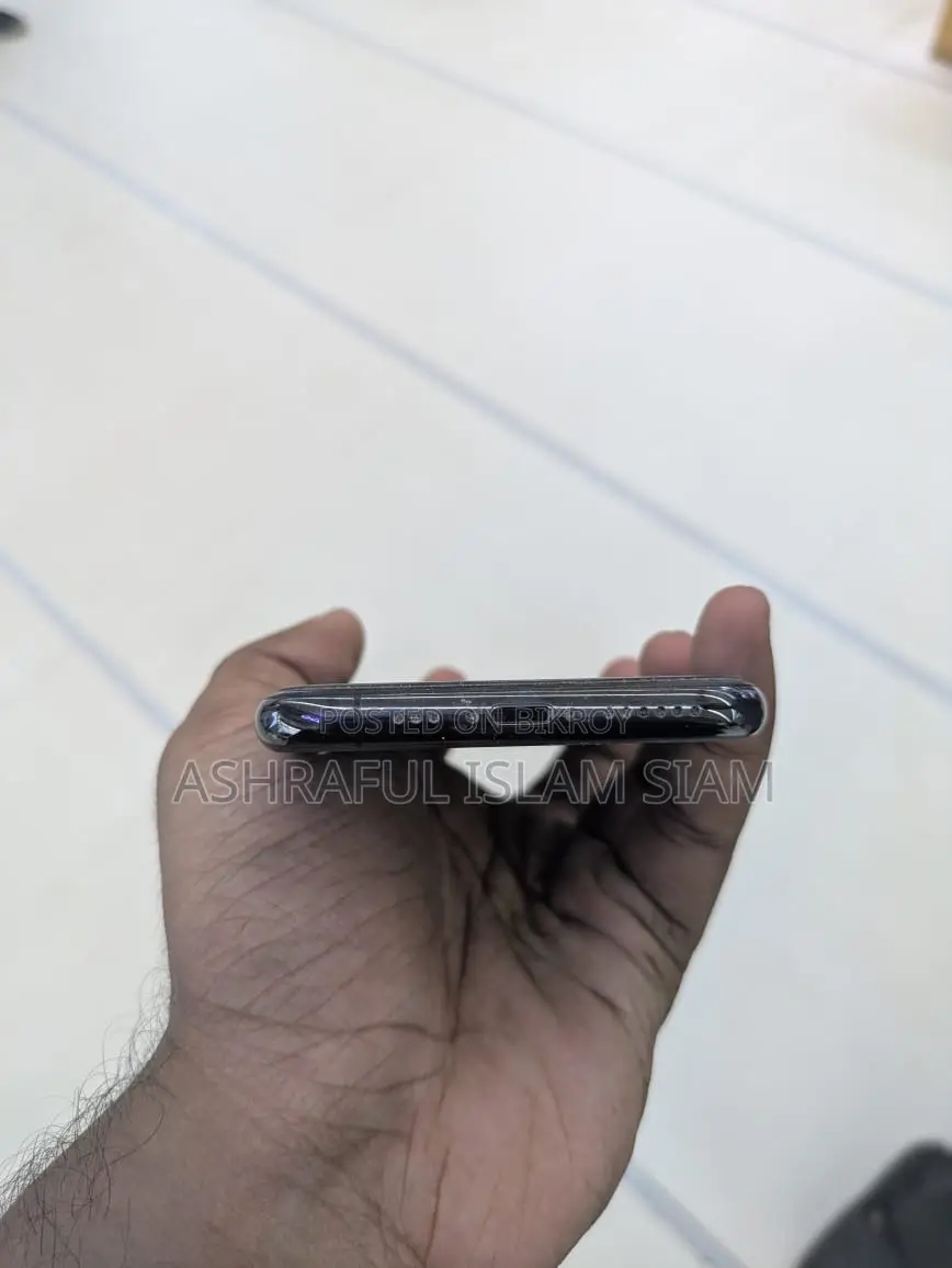 Apple iPhone 11 Pro 64 GB Black