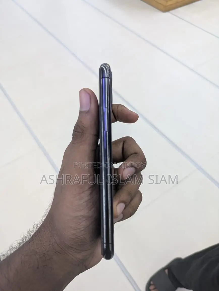 Apple iPhone 11 Pro 64 GB Black
