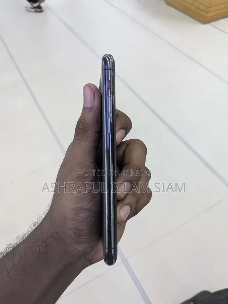 Apple iPhone 11 Pro 64 GB Black