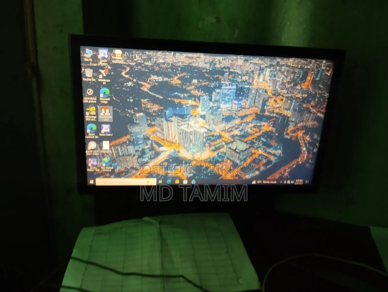Desktop Computer 4GB Intel Core i3 HDD+SSD 640GB