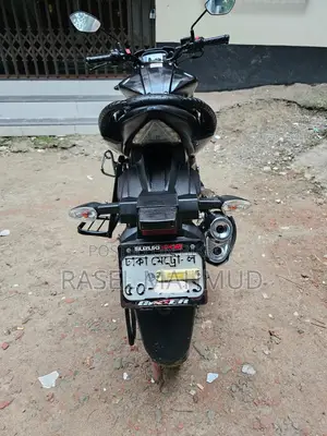 সুজুকি জিক্সার মনোটোন ২০২০ কালো