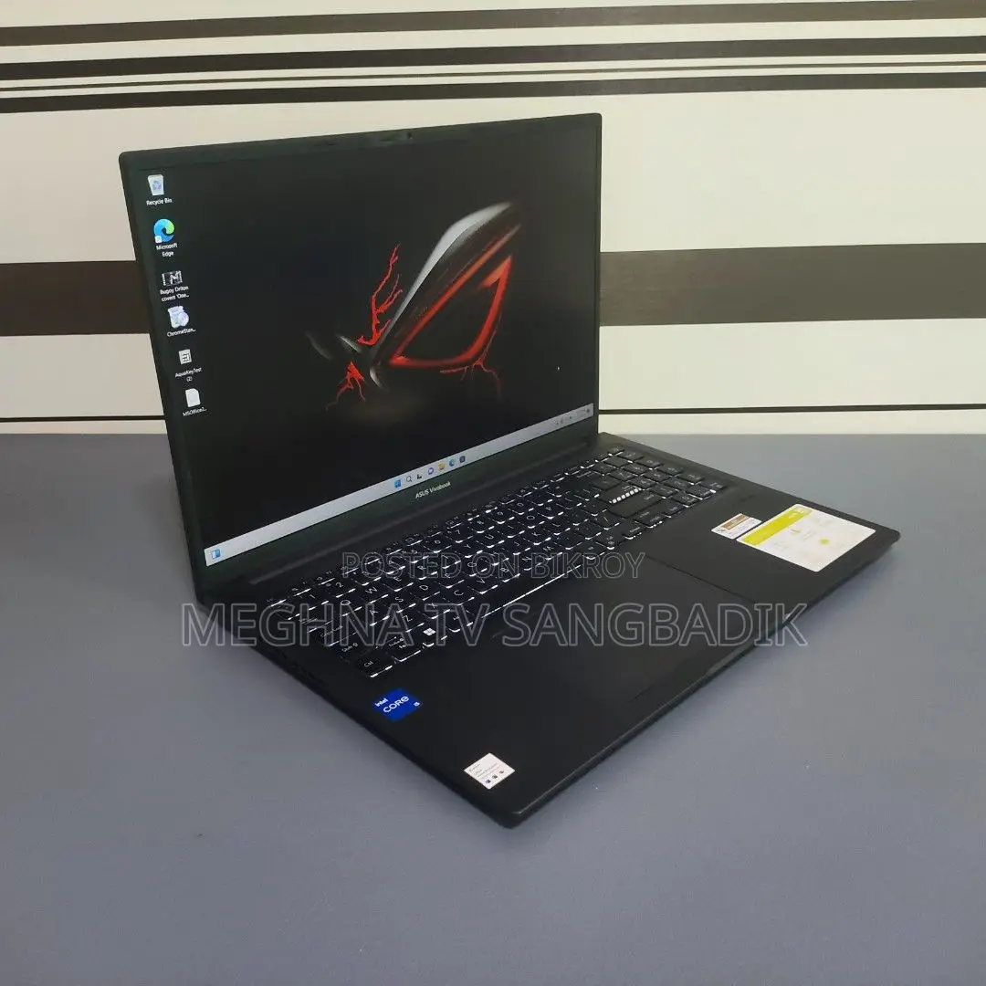 Laptop Asus 3GB Intel SSD 256GB