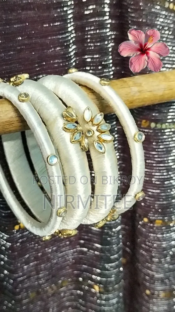 চুড়ির সমাহার