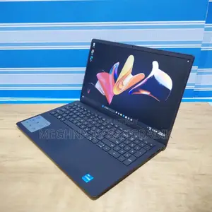 Laptop Dell 4GB Intel SSD 500GB