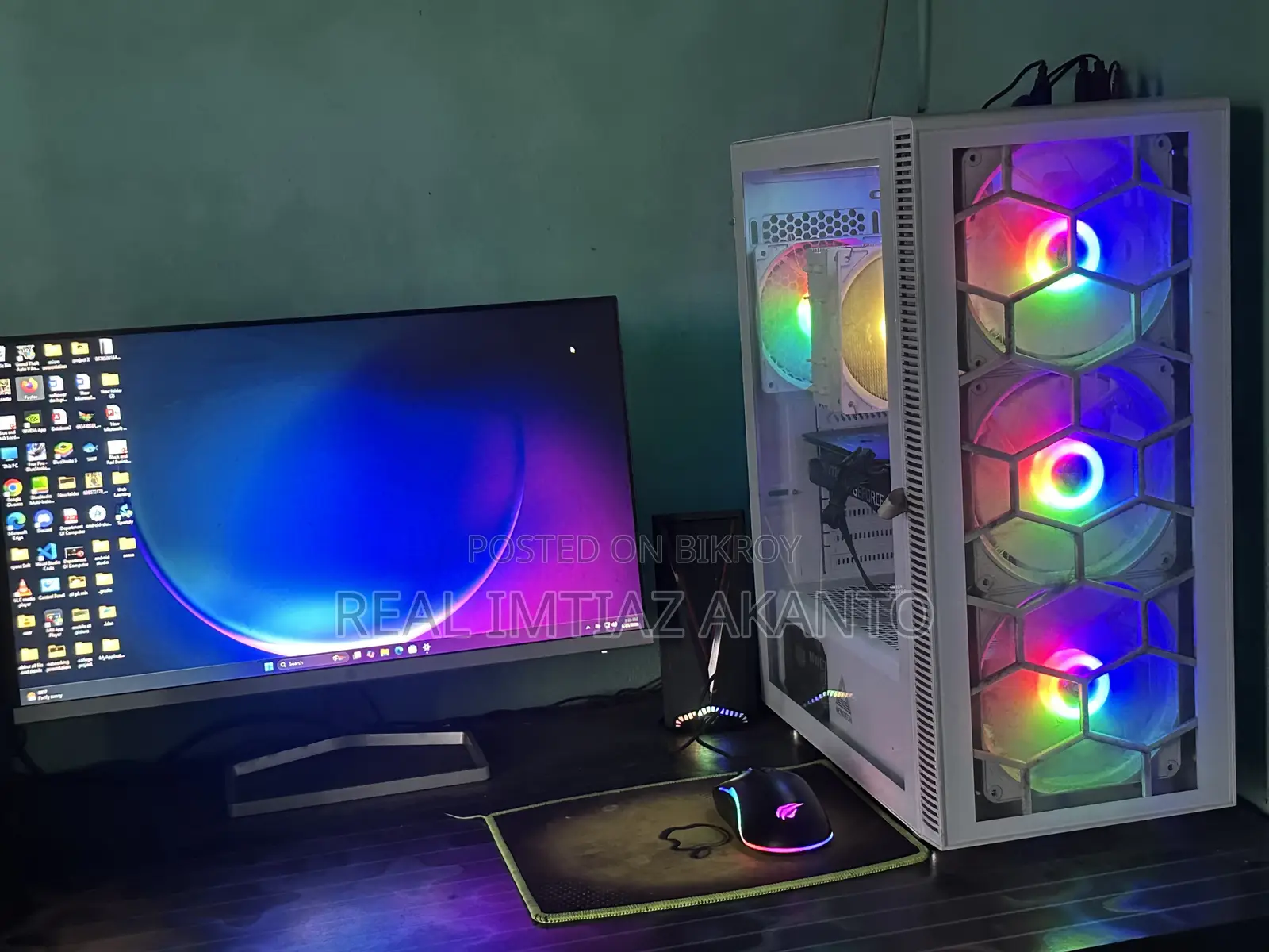 Desktop Computer Gigabyte 32GB AMD Ryzen 7 SSD 1T