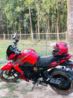 Yamaha FZ 2016 Red