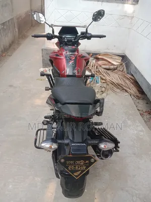 Honda X-Blade 160 2022 Red
