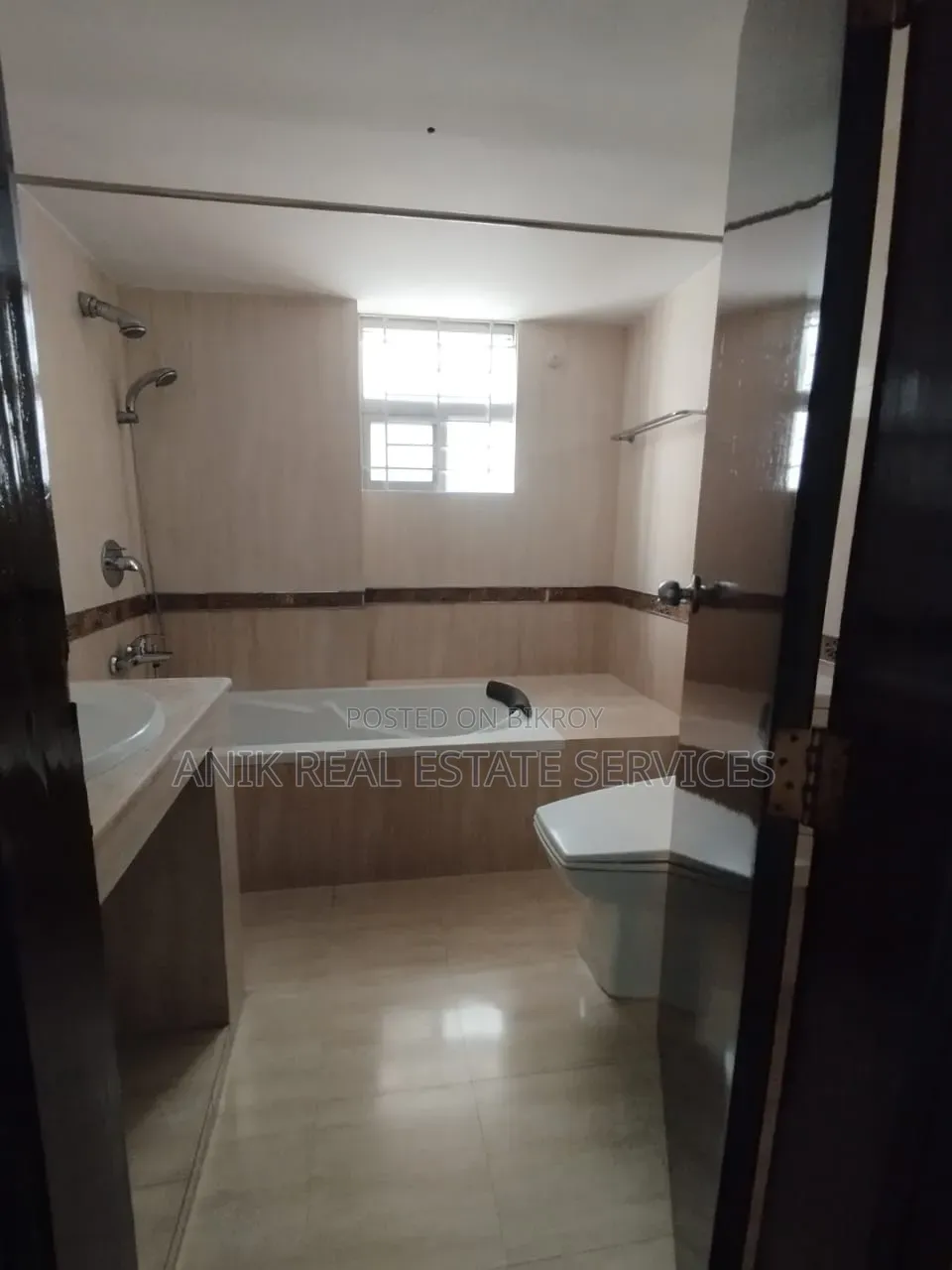 4bdrm Apartment in Anik Real Estate, Gulshan for Rent