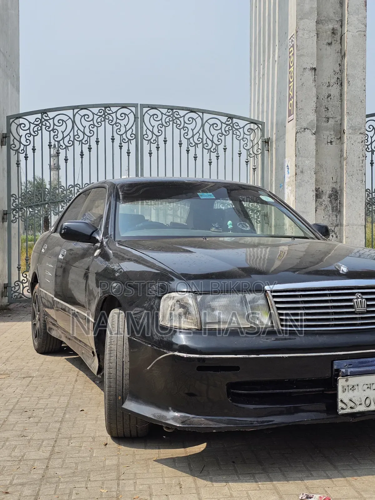 Toyota Crown 1994 Black