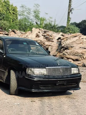 Toyota Crown 1994 Black