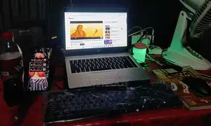 Laptop HP ProBook 445 G8 16GB AMD Ryzen 5 SSD 512GB