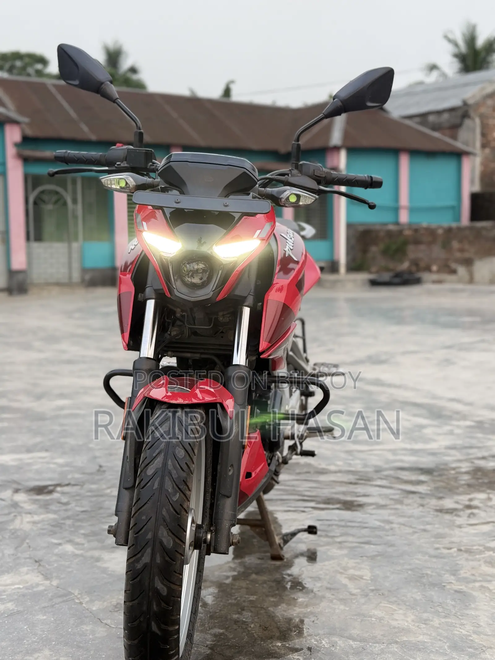 বাজাজ পালসার এন১৬০ ২০২৩ রেড