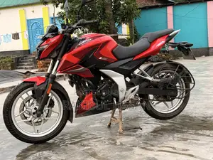 বাজাজ পালসার এন১৬০ ২০২৩ রেড