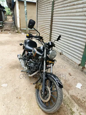 Bajaj Avenger 150 Street 2022 Black