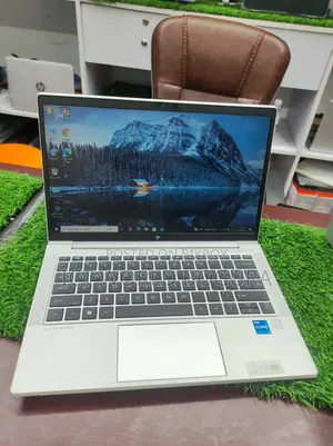 Laptop HP EliteBook 830 G8 16GB Intel Core i5 SSD 256GB