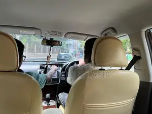 টয়োটা অ্যালিয়ন ২০১৩ মেরুন