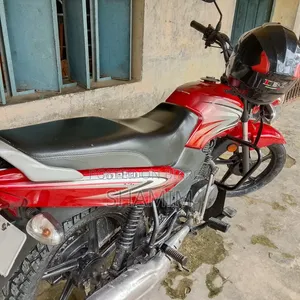 টিভিএস মেট্রো ২০২২ লাল