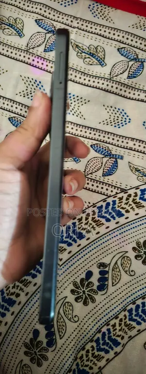 Tecno Spark 30C 128 GB Black