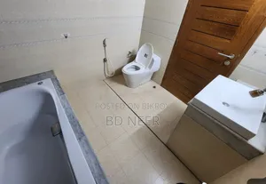 গুলশানে ভাড়ার জন্য ৩ বেডরুমের ফার্নিশড অ্যাপার্টমেন্ট