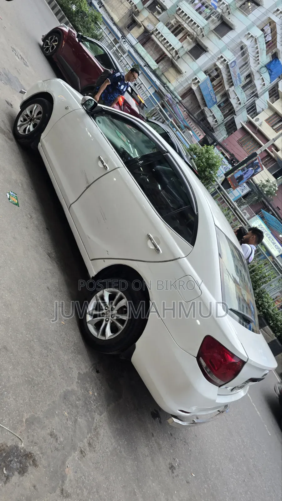 টয়োটা অ্যালিয়ন ২০০৬ সাদা