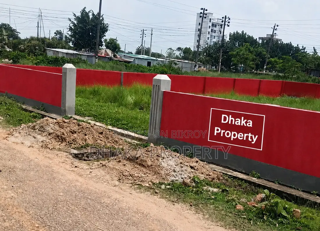30ft Road 5 Katha South Facing Sector-16/G.