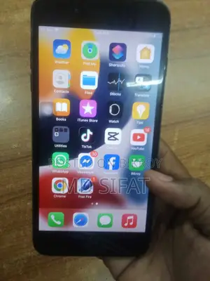 Apple iPhone 7 Plus 32 GB Black
