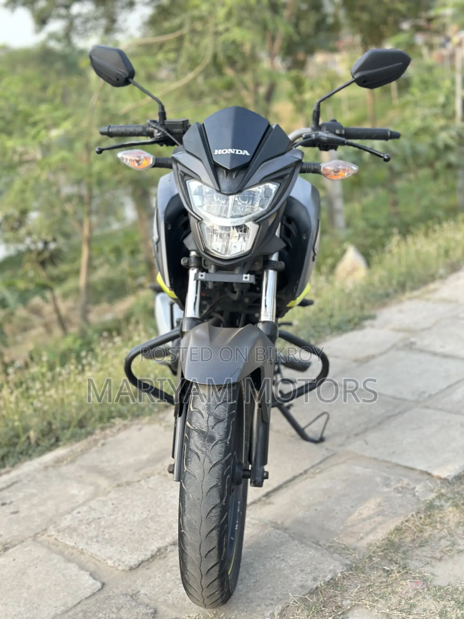 Honda Hornet 2020 Gray