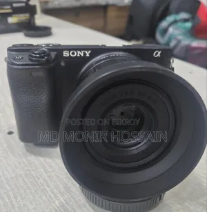 Sony A6300 (Total Brand New Condition)