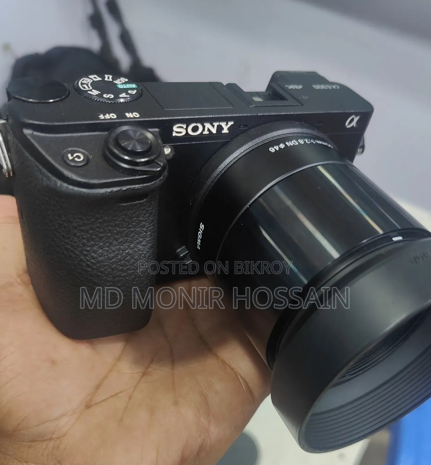 Sony A6300 (Total Brand New Condition)
