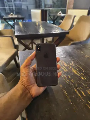 অ্যাপল আইফোন এক্স ৬৪ জিবি কালো