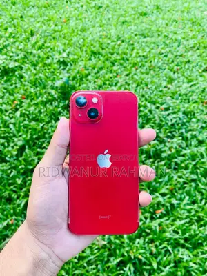Apple iPhone 13 128 GB Red