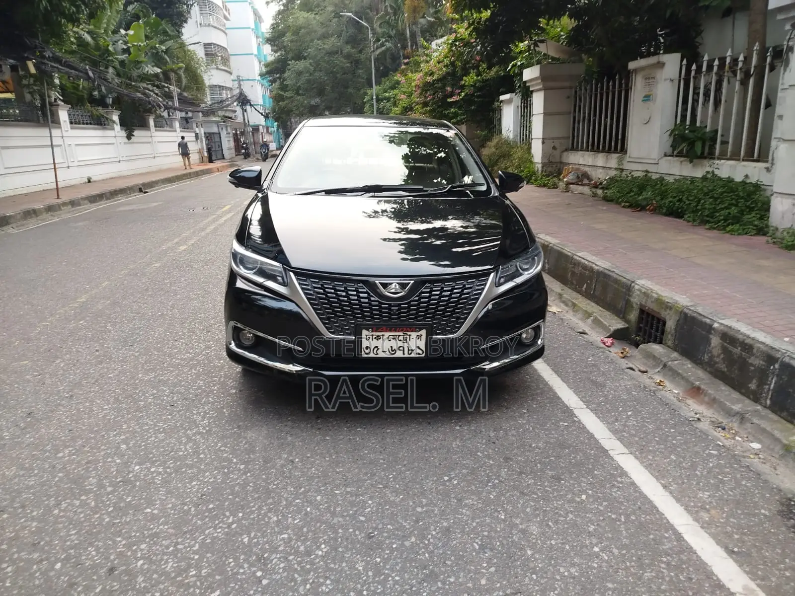 টয়োটা অ্যালিয়ন ২০১০ ব্ল্যাক