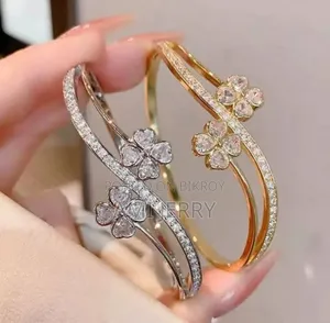 Aesthetics Clover Bracelets