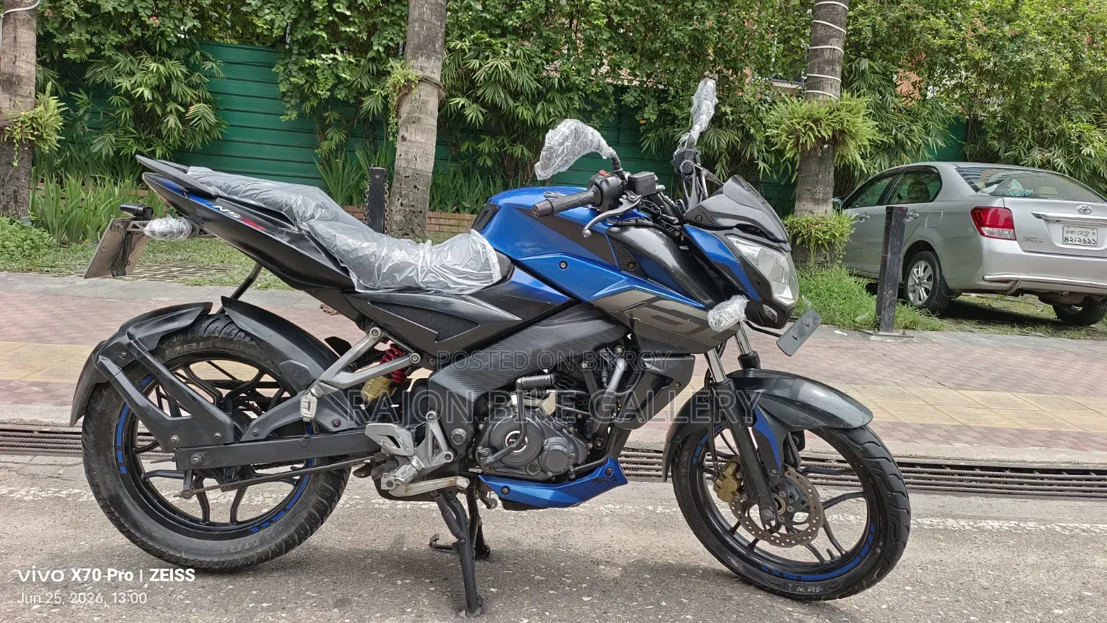 Bajaj Pulsar N160 2018 Blue