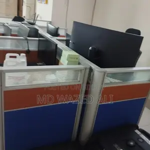 অফিসের জন্য ওয়ার্কস্টেশন