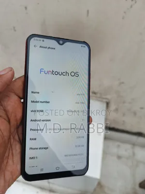 Vivo Y11 32 GB Red
