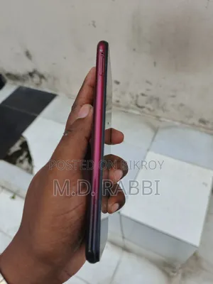 Vivo Y11 32 GB Red