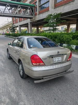 নিশান বুলুবাট ২০০৪ বেইজ