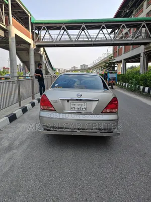 Nissan Bluebird 2004 Beige