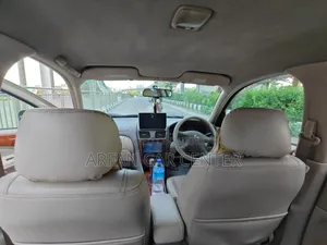 Nissan Bluebird 2004 Beige