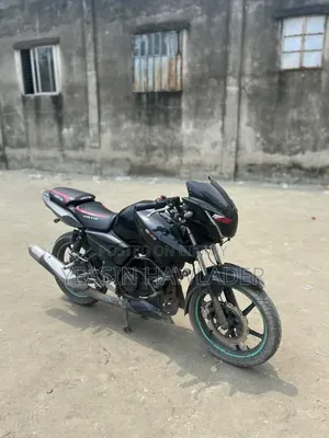 TVS Apache RTR 160 2V 2012 Green