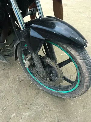 TVS Apache RTR 160 2V 2012 Green