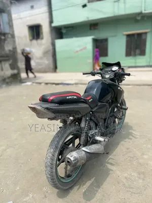 TVS Apache RTR 160 2V 2012 Green