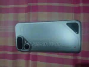 New Tecno Pova 128 GB Silver