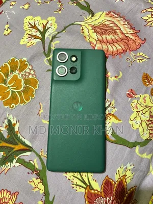 New Motorola Edge 50 Pro 256 GB Green